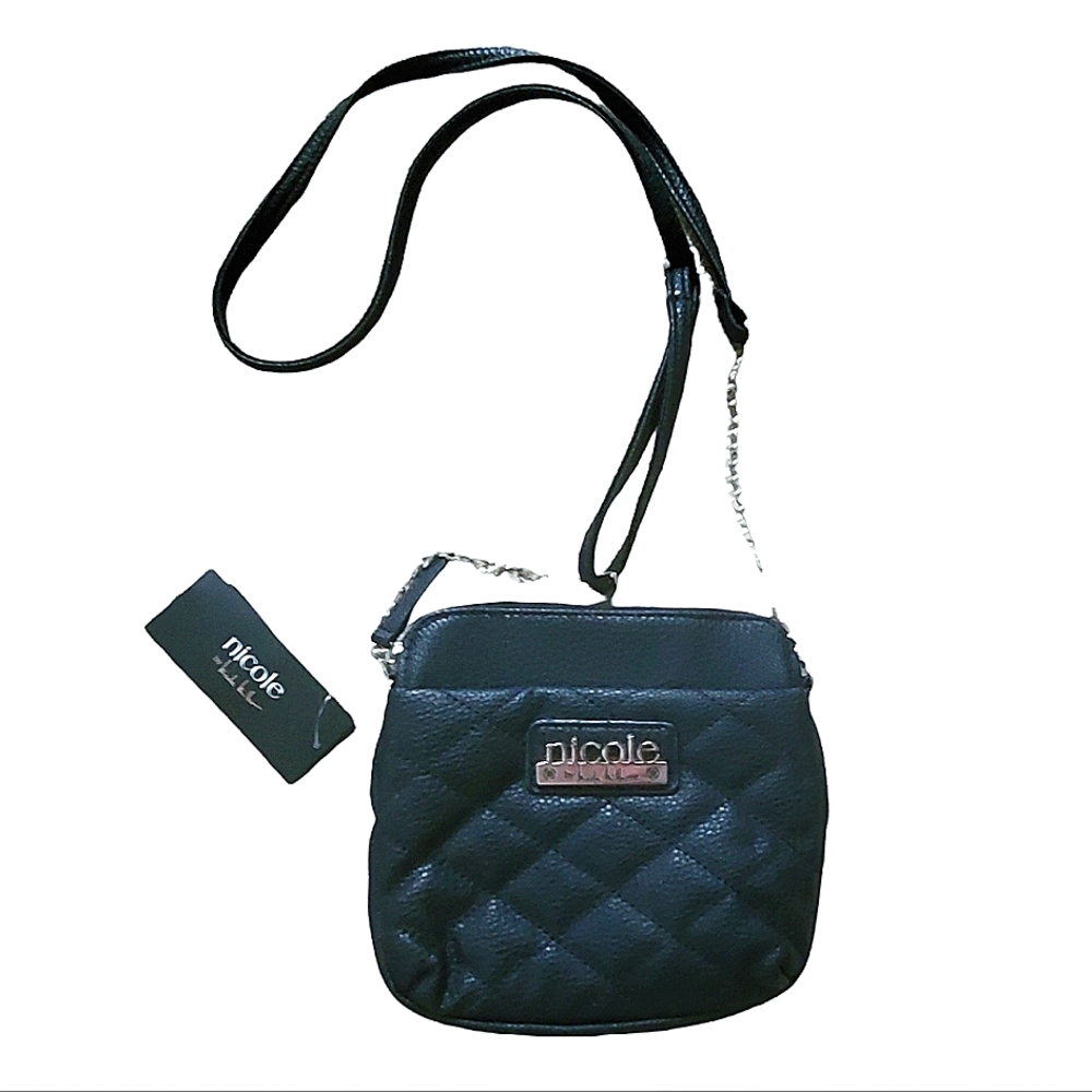 Nicole Miller Cute small Black quilted Bag. Hot Pink interior. NWT.